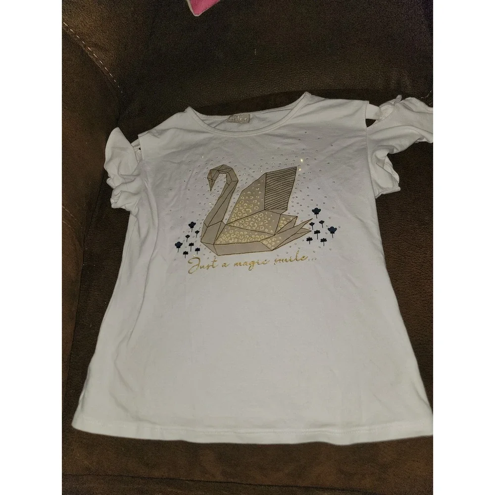 Milon swan just a magic‎ smile top and shorts size 10 outfit